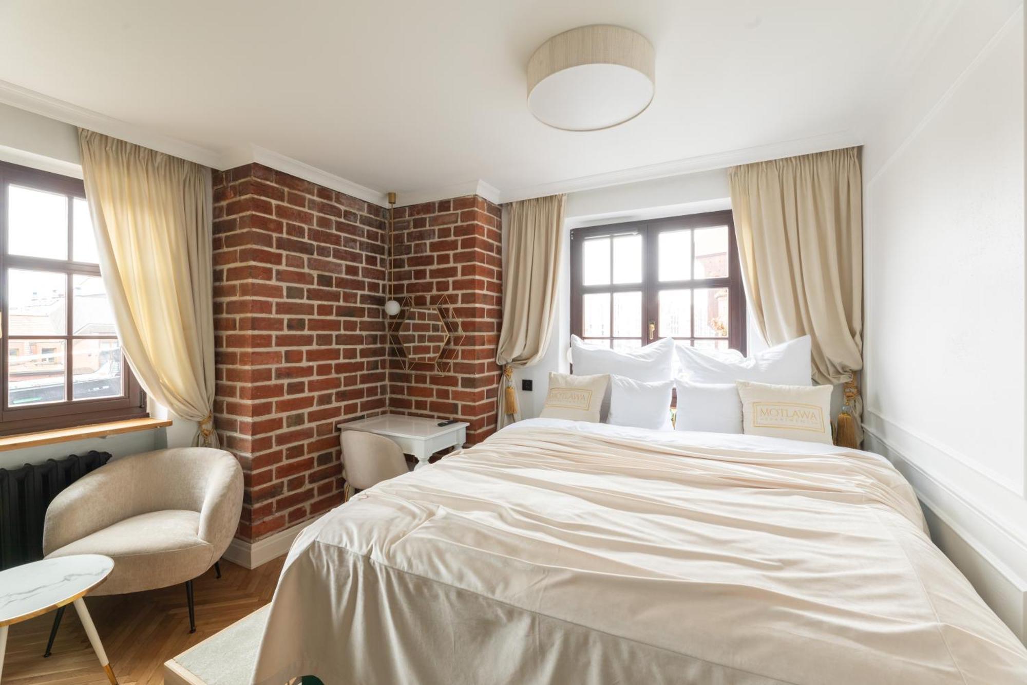 Motlawa Apartments - Old Town & River Viev, Fast Wifi กดัญสก์ ภายนอก รูปภาพ