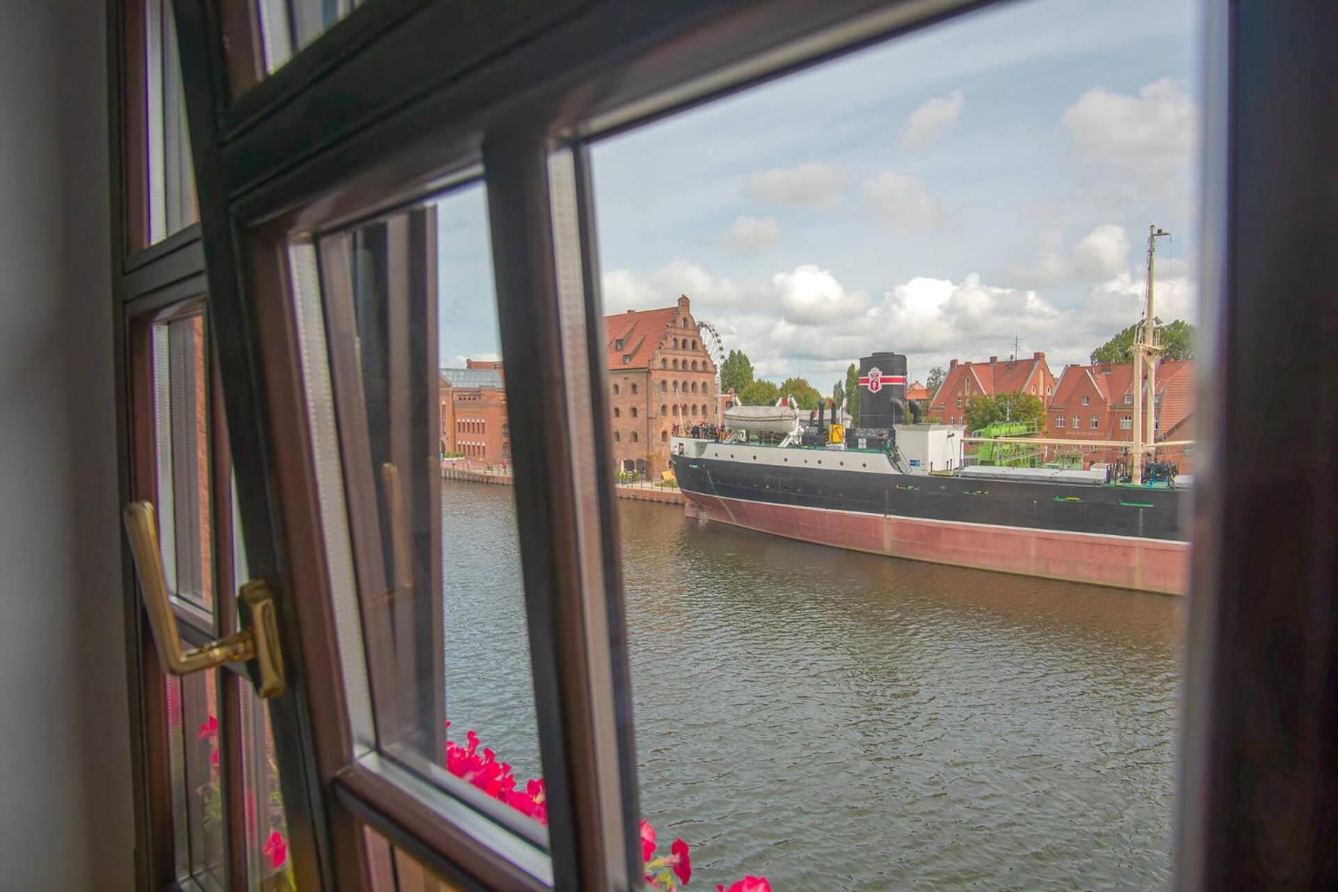 Motlawa Apartments - Old Town & River Viev, Fast Wifi กดัญสก์ ห้อง รูปภาพ